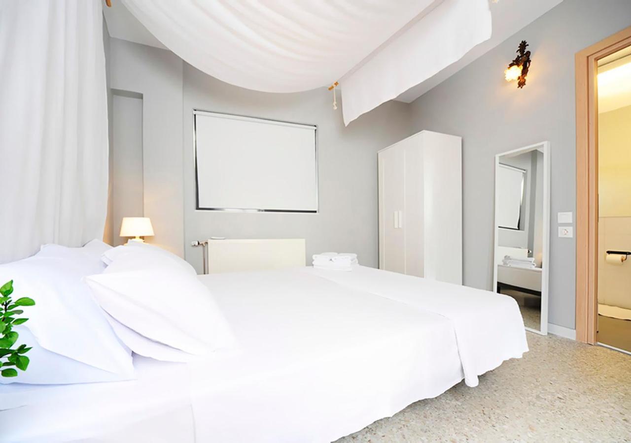 Live In Athens, Psyrri Central Apartments Room photo