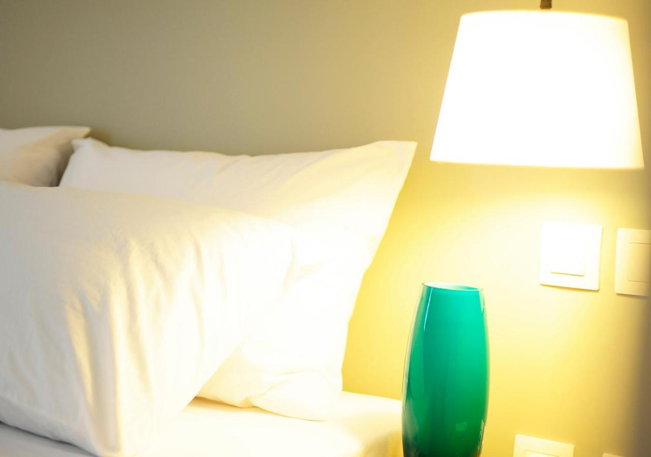 Live In Athens, Psyrri Central Apartments Room photo