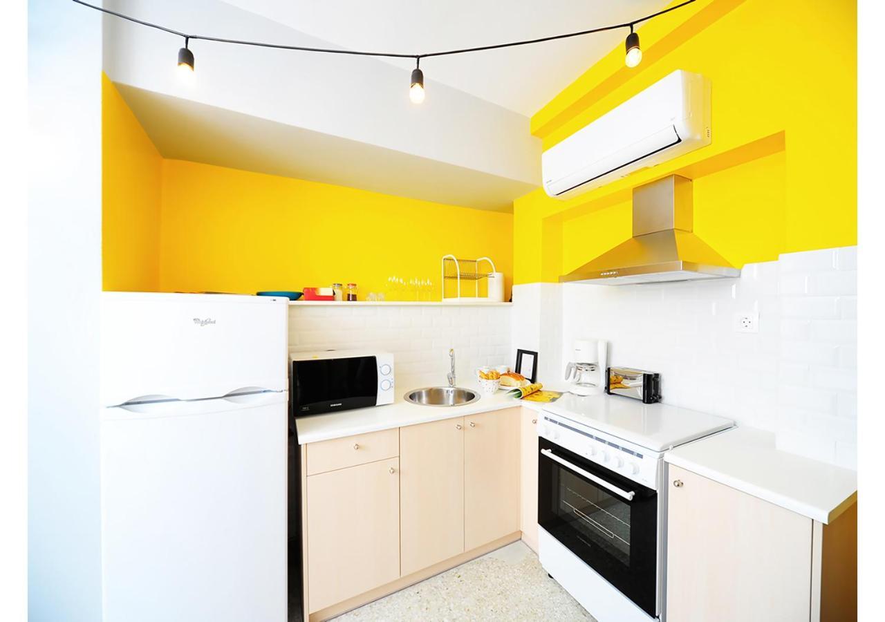 Live In Athens, Psyrri Central Apartments Room photo